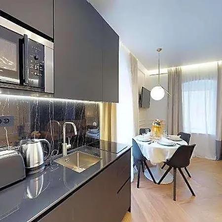 Hotel Luxury Fortuna 2 **** 3*