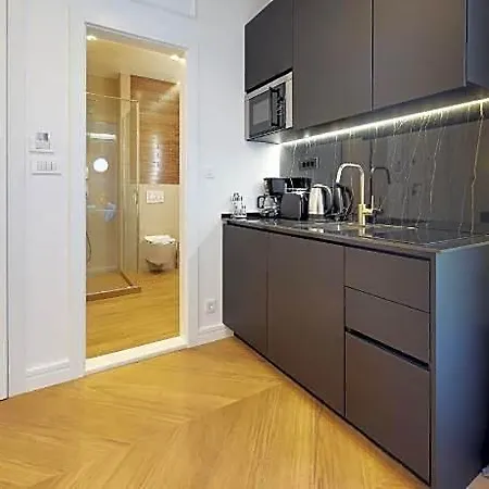 Luxury Fortuna 2 **** 3* Split