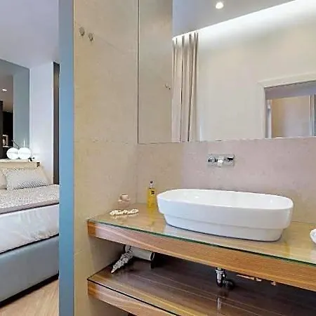 Luxury Fortuna 2 **** Hotel